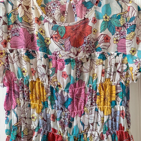 Grace & Lace smocked top - Picture 2 of 2